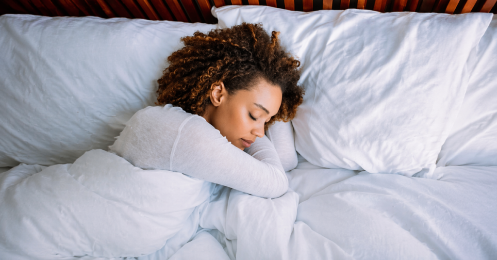 Parei de ‘roubar’ horas da minha noite para sentir que o dia valeu a pena: O que mudei na minha mente para conseguir dormir cedo