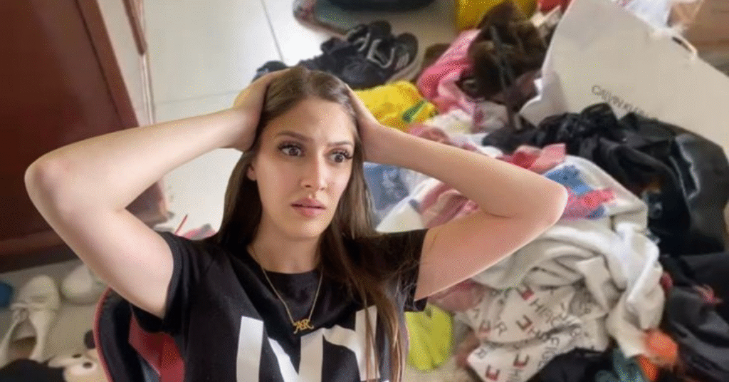 Como Comecei a Organizar uma Gaveta e Acabei Organizando Minha Vida (o Efeito Bola de Neve).