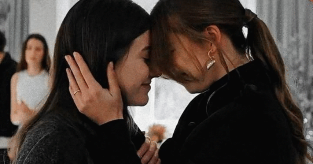 Minha Tribo: Como Encontrei Pessoas que Celebram a Minha Essência, não a minha Aparência.