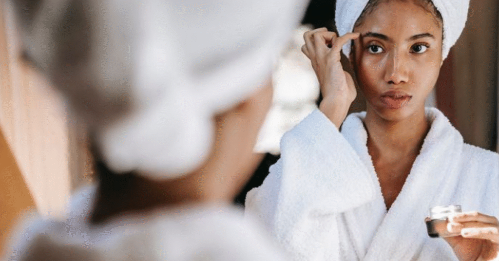 “O Hidratante Que Realmente Mudou Minha Pele: Depois de Testar de Tudo, Só Um Fez a Diferença — E Por Que Nunca Mais Fico Sem”