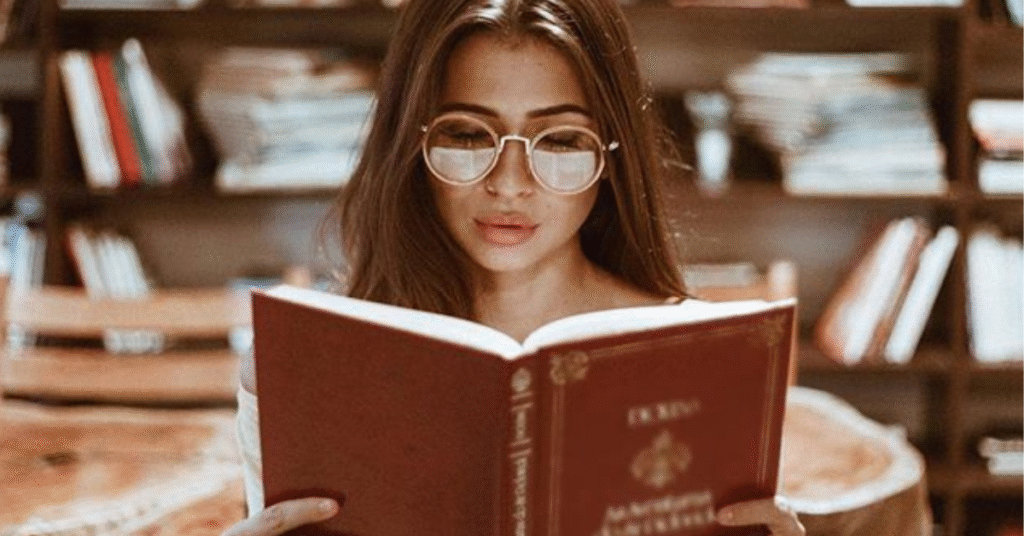 A Força da Leitura nos Meus Relacionamentos: O que Aprendi nos Livros sobre Amor.