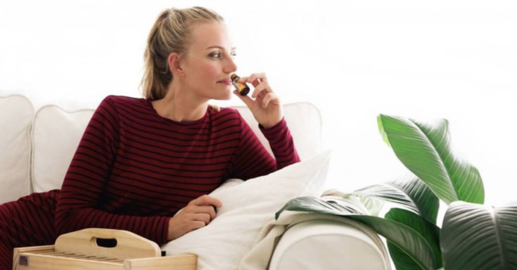 O Meu Guia de Aromaterapia para Iniciantes: 3 Óleos Essenciais Que Mudam o Humor.