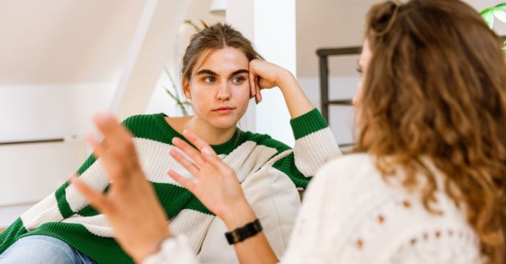 A Regra do ‘80% Silêncio’: O Meu Método Para Ouvir de Verdade e Melhorar Meus Laços.