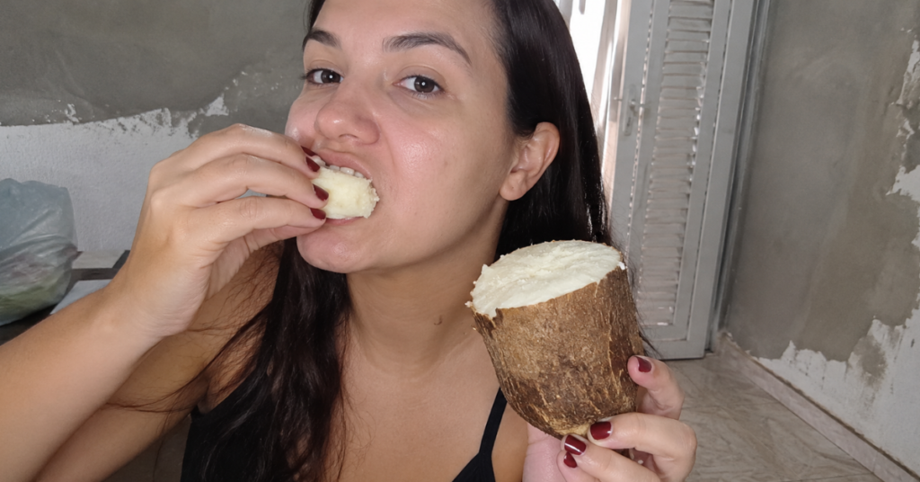 Sua pele perdeu o viço com o tempo? O que o inhame realmente pode (e não pode) fazer pela beleza da pele